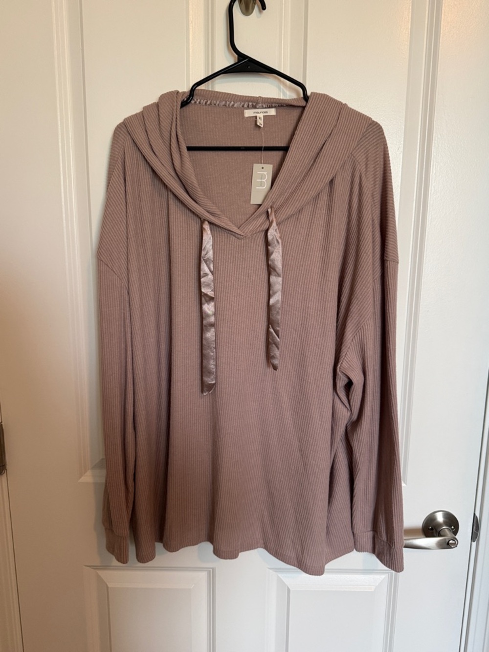 Maurices Ribbed Hooded Pullover in Mauve